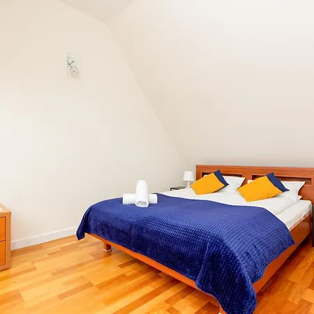 Butorowy By Renters Prestige *