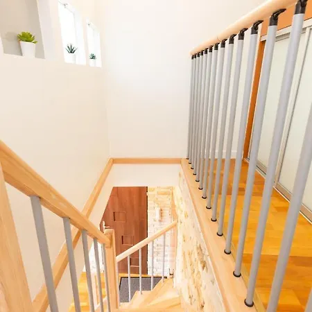 Butorowy By Renters Prestige *
