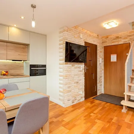 Butorowy By Renters Prestige Lägenhet *
